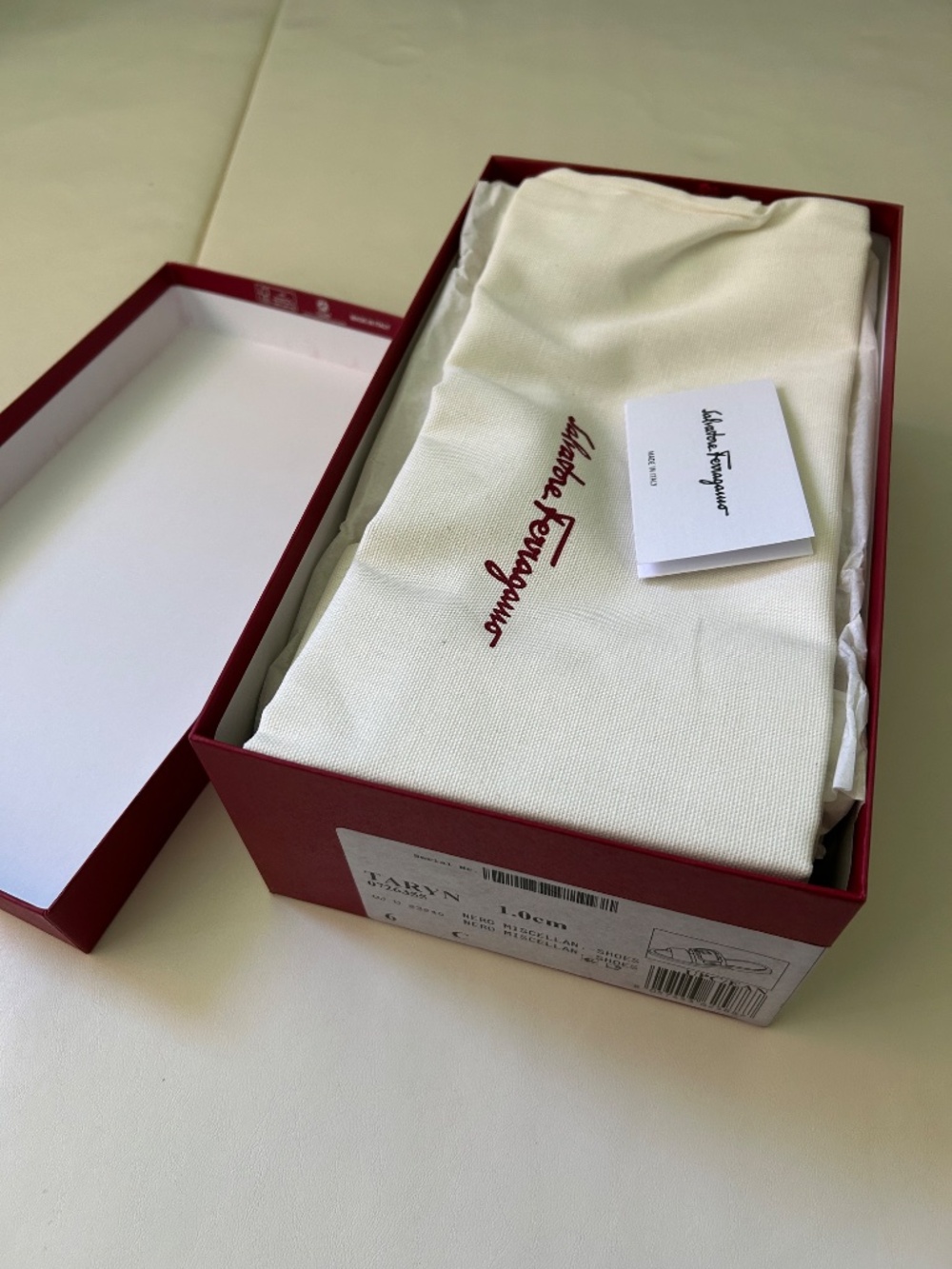 Ferragamo jelly sandal(NWT) - Picture 4 of 5